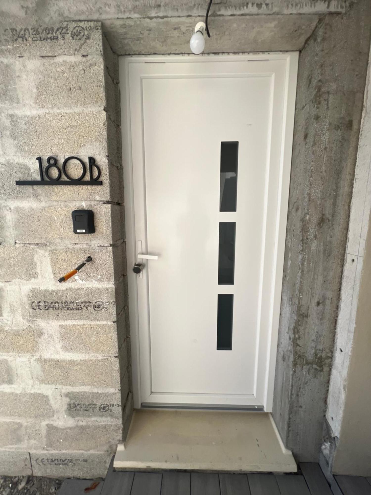 180B - Duplex T2 Tout Confort - Wifi Netflix Le Gond-Pontouvre Eksteriør billede